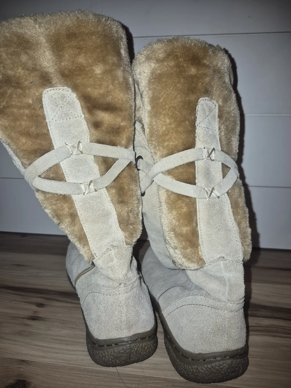 Wanderlust soft suede